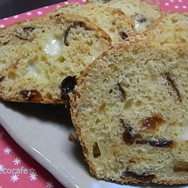 プルーンとチーズのパウンドケーキ