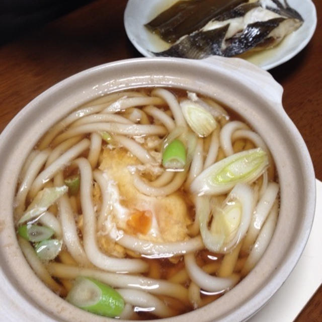 鍋焼きうどん＆煮魚\(//∇//)\