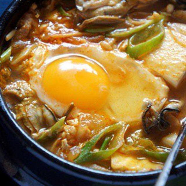 久々にお家で韓国料理！「牡蠣のスンドゥブ」♪