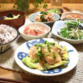 【レシピ】鮭とアボカドの味噌わさチーズ#生鮭#アボカド#濃厚 …練習後の晩ごはん。