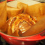 鋳物ホーロー鍋で美味しい料理・華やかな食卓に。パンやお菓子作りにも活躍する人気の鍋のご紹介