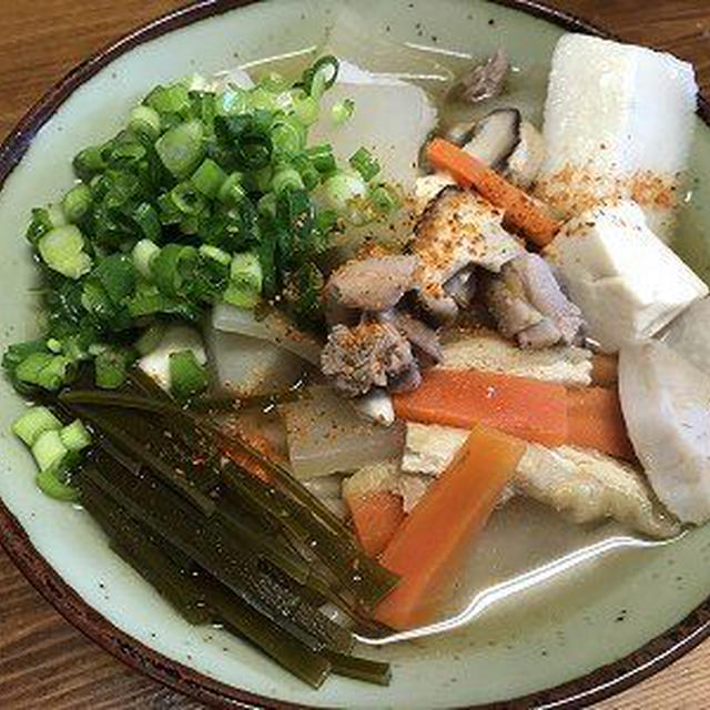 しっぽくうどん。バターチキンカレー