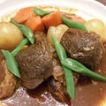 牛肉半額につられて、久々に赤ワインです～　　