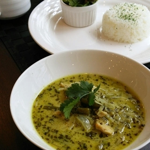 カフェ８日目、あと１日で２連休！（嬉）