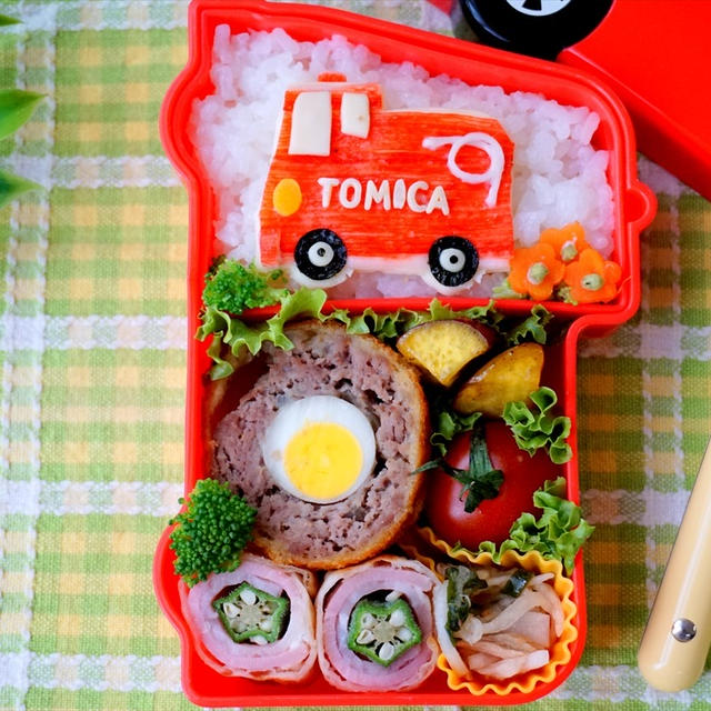 トミカ消防車のお弁当