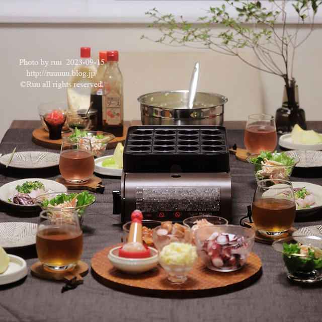 【献立】たこ焼きと、焼きあおりいかと、根菜サラダなどなど。～こうして人はダメになる～