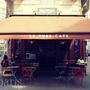 映画のロケ地になったノスタルジックなパリの超有名カフェ