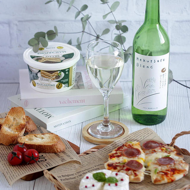 * 白ワインのような軽やかな飲み心地の純米酒 『Hakutsuru Blanc』♪