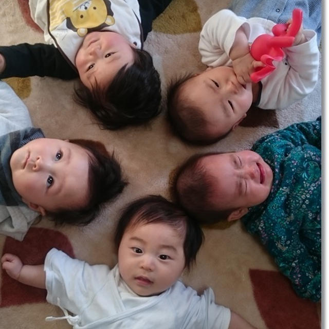 抱っこの向きも赤ちゃんにとっては重要なポイントだった！
