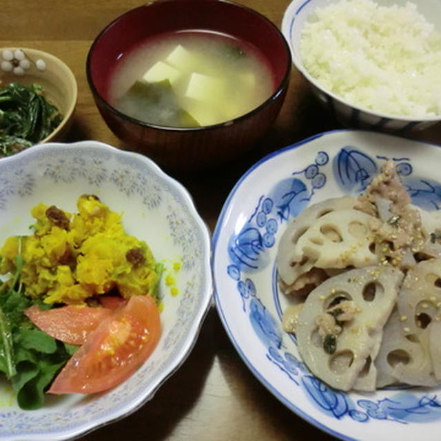 豚肉とレンコンの酢醤油炒めとかぼちゃレーズンサラダ