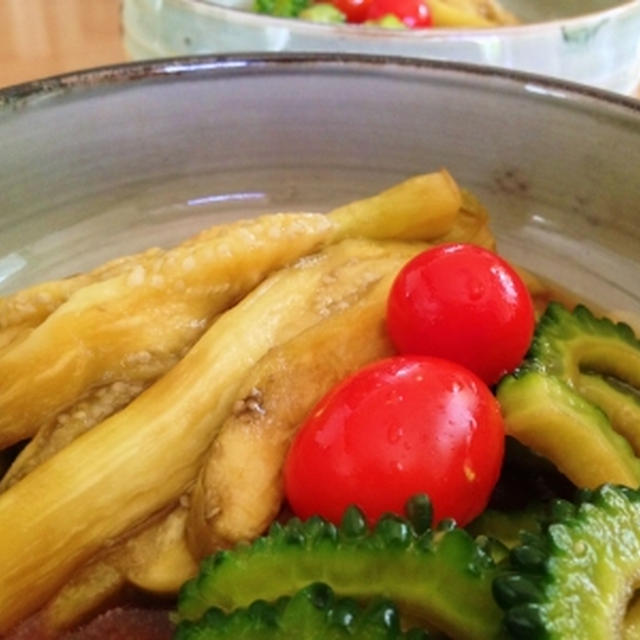 焼きなすを中華醤油たれに漬けて＆昨日のお昼のソーメン♪