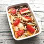 レンジで簡単日持ちする常備菜レシピ。鮭とトマトきのこのアヒージョ