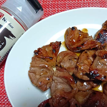 節約レシピ！パパッと簡単！ビールに合う！鶏のハツ（ハート）の串に刺さない焼き鳥～！