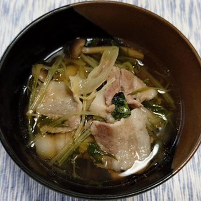 豚肉と水菜とブナシメジのめんつゆ煮