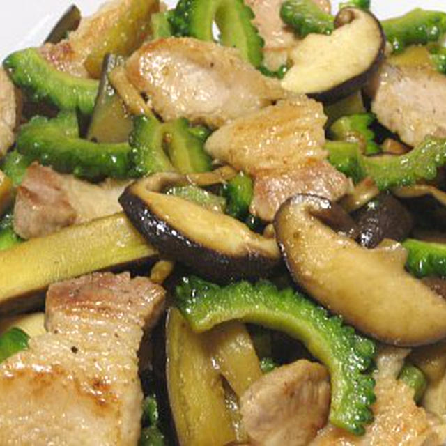 ゴーヤーと豚肉の炒め物