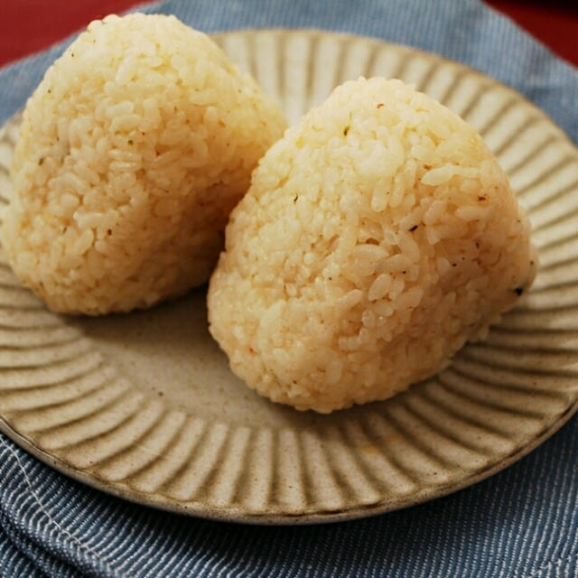 何とも地味な炊き込みご飯＊アメーバトピックスに掲載