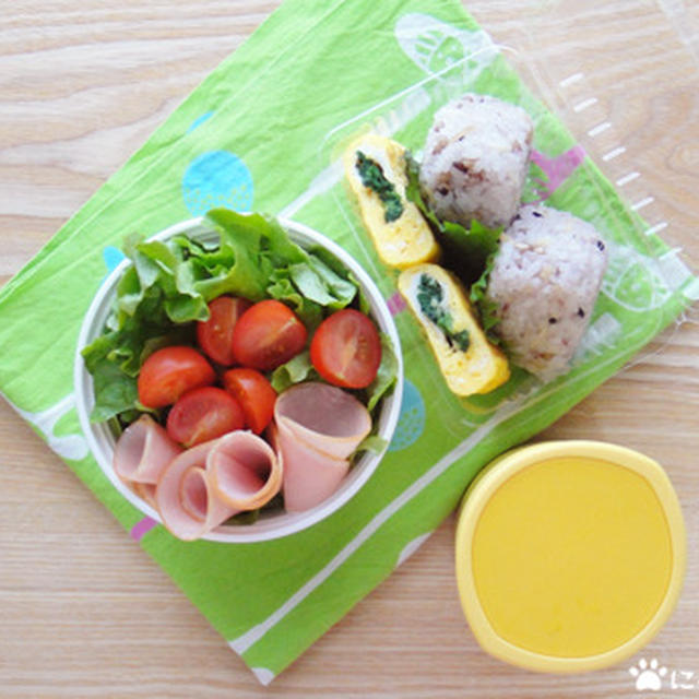 今日のMy弁当「しょうがおにぎり＆ピリ辛ごまだれ中華風デトックススープ」