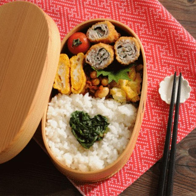 お弁当　（ハート菜飯）