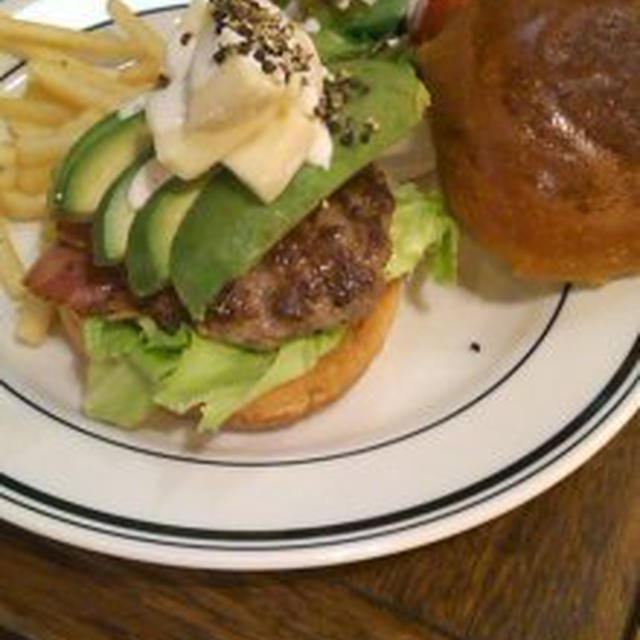 本格的ハンバーガー