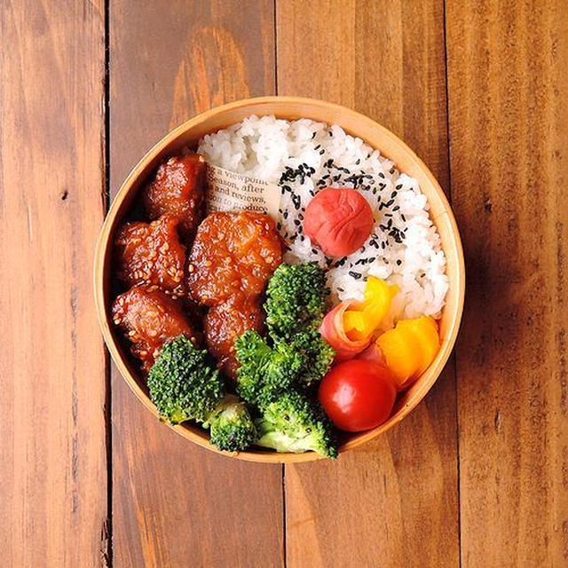 5/9(火)豚ロースのピリ辛ポン酢照り焼き弁当