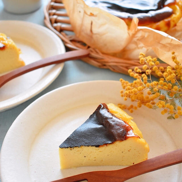 【簡単レシピ:お豆腐のバスク風チーズケーキ】