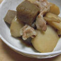 里芋と豚バラ肉の煮物　牛肉のオイスターソース炒め