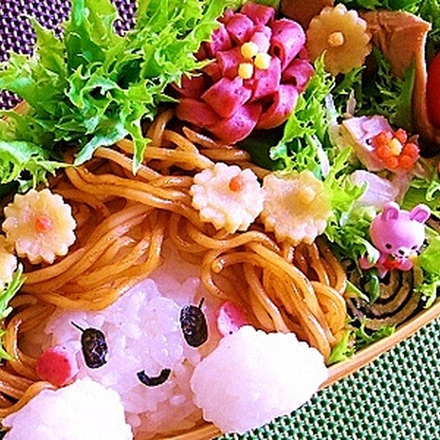 簡単焼きそばで女の子＆簡単アジサイと動物の御礼弁♪とテンプレのつくレポ♪