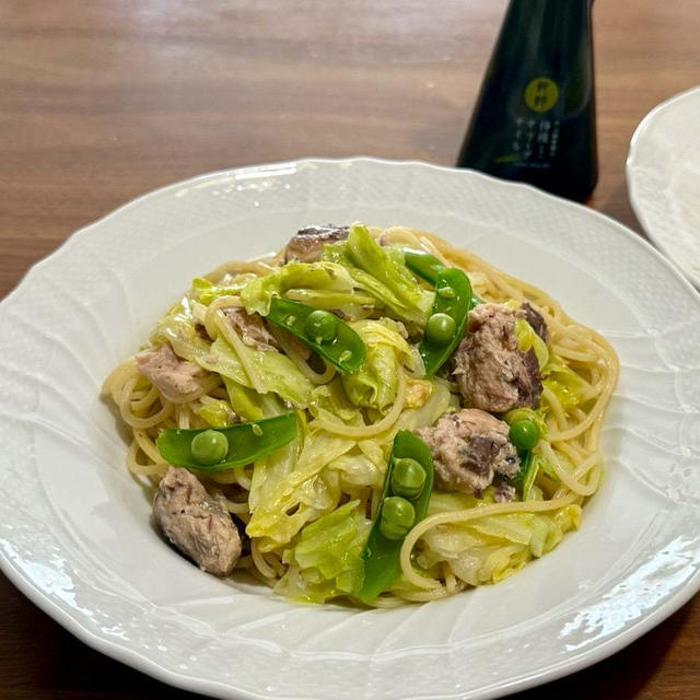 サバ缶と春キャベツのパスタ♪