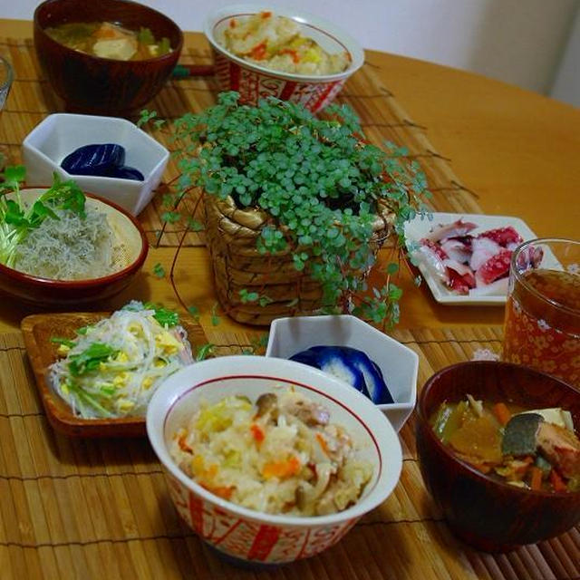 さつま芋ときのこたっぷり♪秋の鶏おこわのお献立