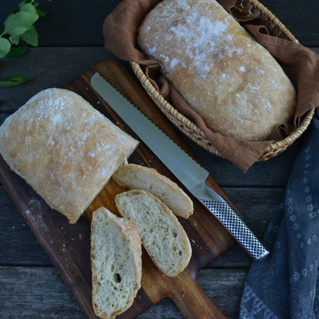 Ciabatta ホシノ天然酵母でチャバタ