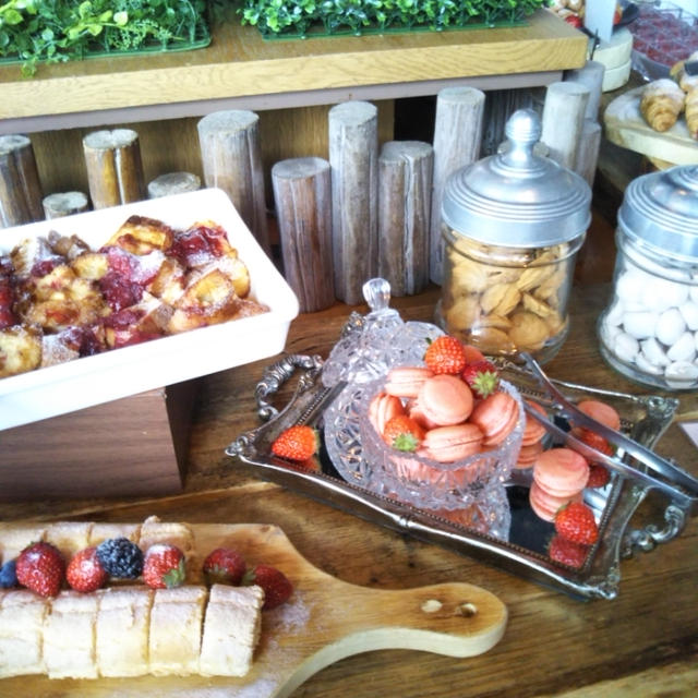 ランチ☆デザートはイチゴブッフェ！STRAWBERRY FAIR〜xex日本橋<br>
