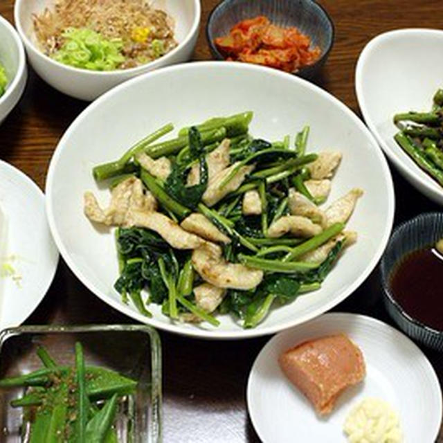 夏に一度は食べたい「空芯菜のにんにく炒め」