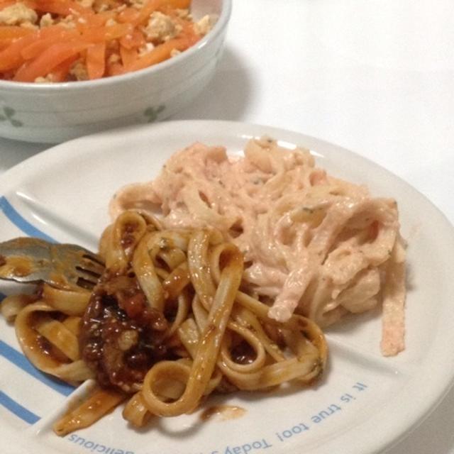 明太パスタとミートソースパスタ