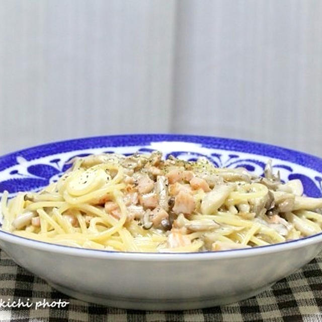 とってもクリーミーなクリームパスタ＆「おめでとうございます　山田製油さん、へんこ一番絞りごま油」