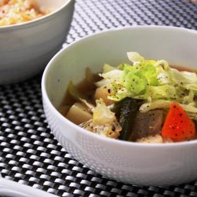 野菜たっぷりのバルサミコスープ。
