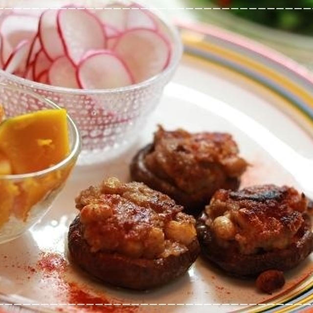 大豆入り♪しいたけの肉詰めチーズ風味☆