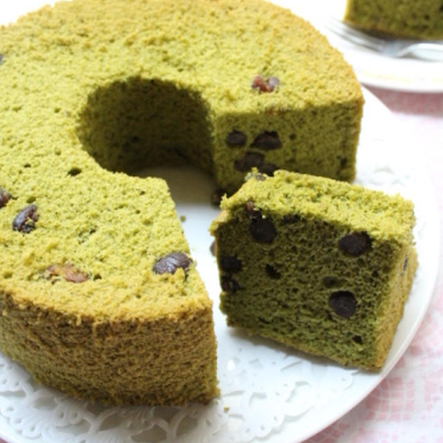 抹茶と小豆のシフォンケーキ♪