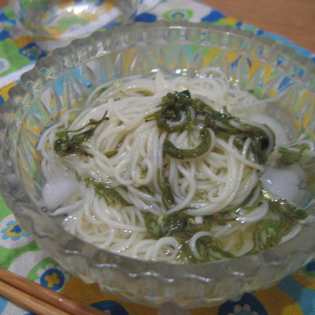ささっとランチタイム・・・