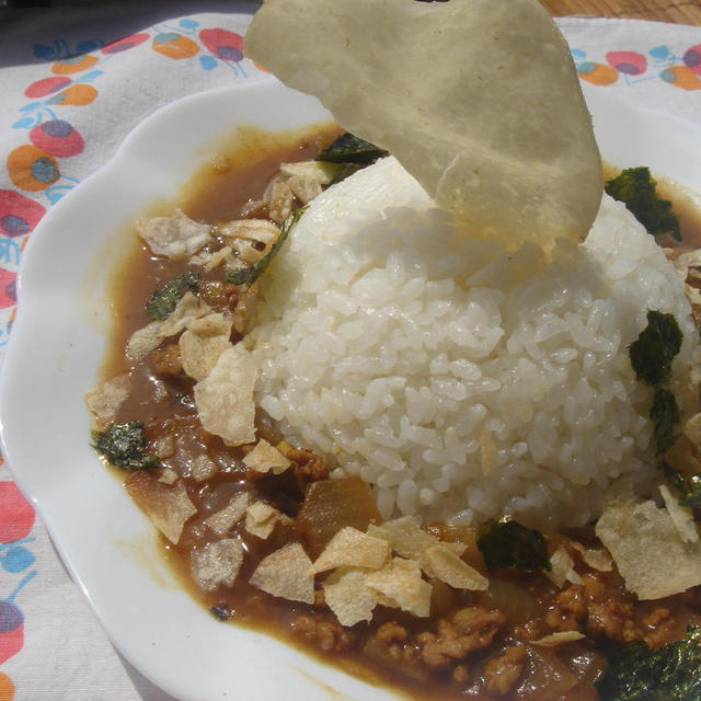 サクッとした食感が楽しい！海苔カレー　(＾▽＾)　【タロチップス】