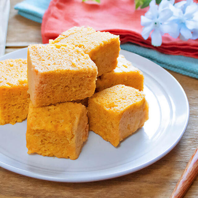 レンジで簡単！グルテンフリーでノンオイル「にんじんの米粉蒸しパン」の作り方
