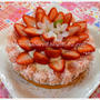 誕生日に・・桜苺ケーキと春ちらし　菜の花と桜の塩漬けが美味しいです