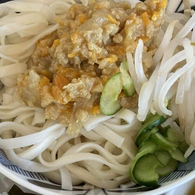 ベジ肉味噌うどん