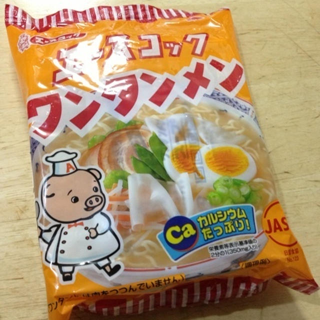 エースコックのワンタンメン