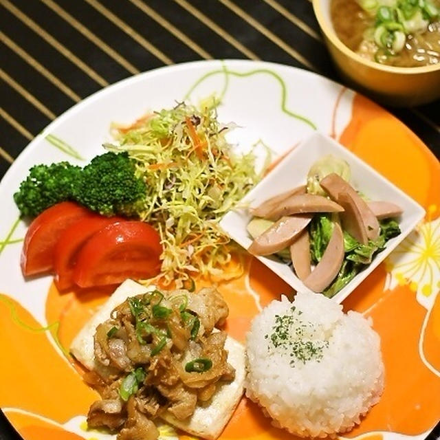 豆腐ステーキポークジンジャーのせ