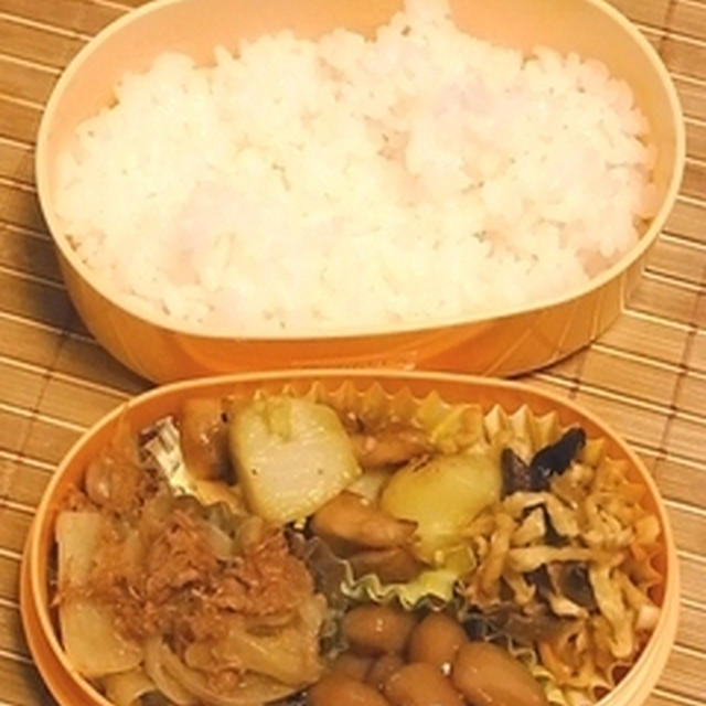 今日のお弁当　〜玉ねぎとコンビーフのカレー炒めのお弁当〜