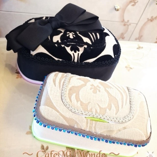 ベージュのベロアダマスクでウェットティッシュケース❤️