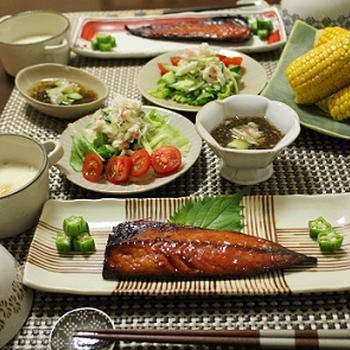 **魚と、カニっ。**
