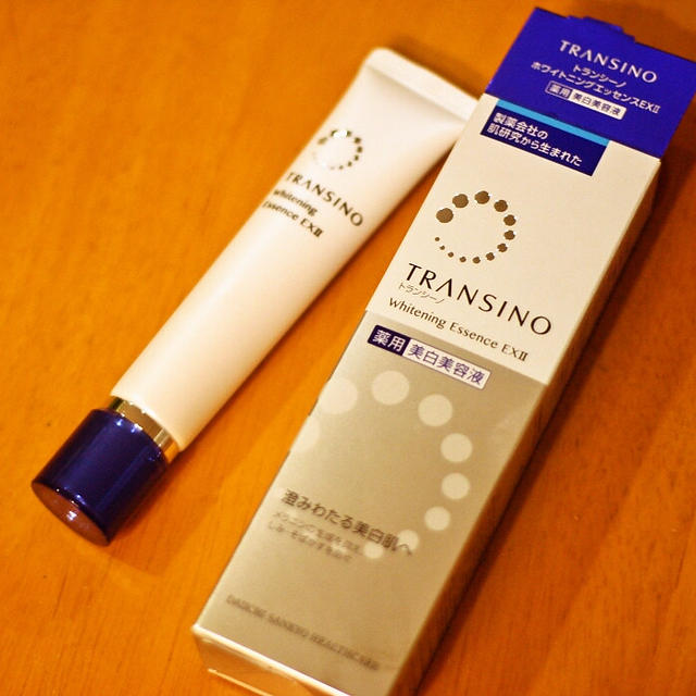 トランシーノ薬用ホワイトニングエッセンスExII