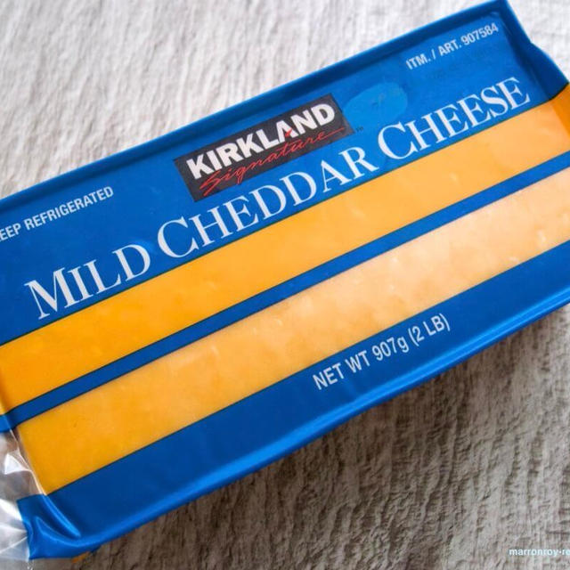 コストコのチーズ“カークランドシグネチャー マイルドチェダーチーズ”でマカロニチーズ