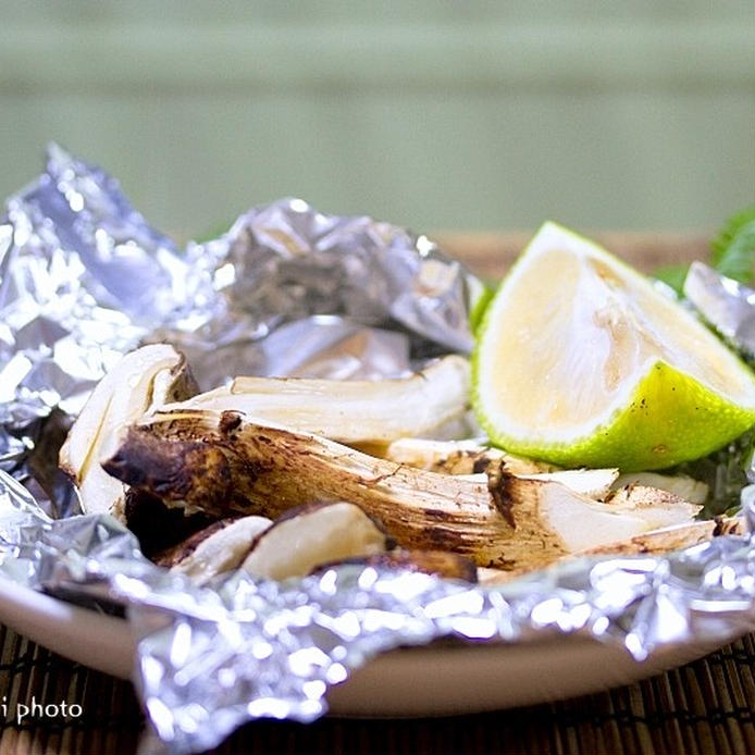 【野菜ソムリエ解説】松茸の上手な常温・冷蔵・冷凍の保存方法の画像
